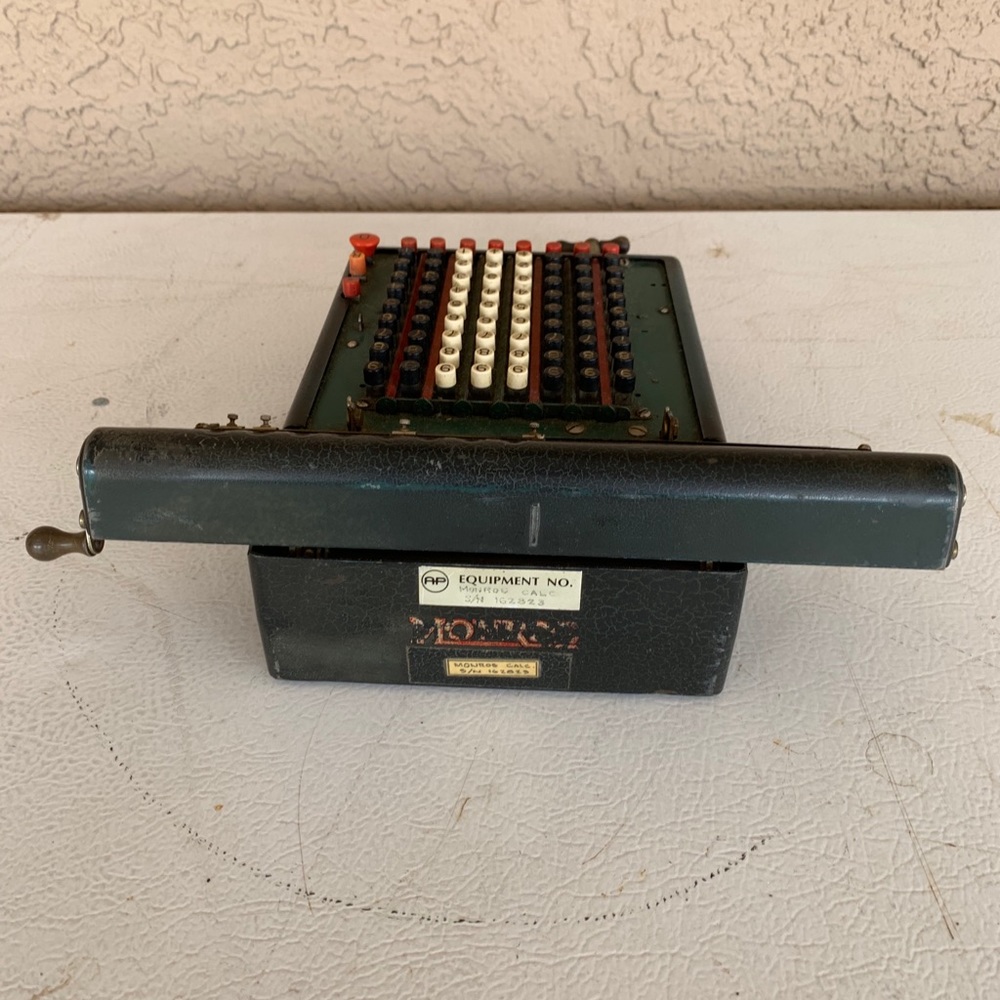 Mid 1940’s Calculator - Picture 3 of 3